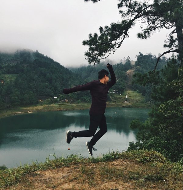 La magie du parapente au lac d'Annecy : Vol biplace, perfectionnement et passion