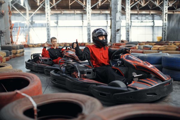 Karting indoor et outdoor à Lyon